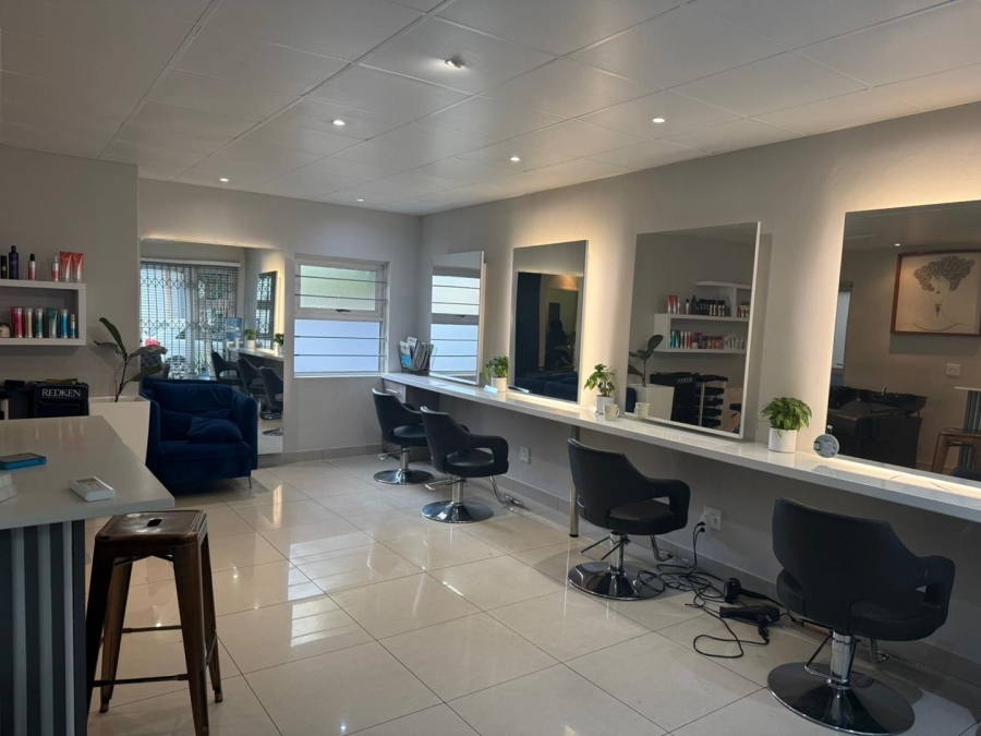To Let Commercial Property for Rent in Gardens Western Cape